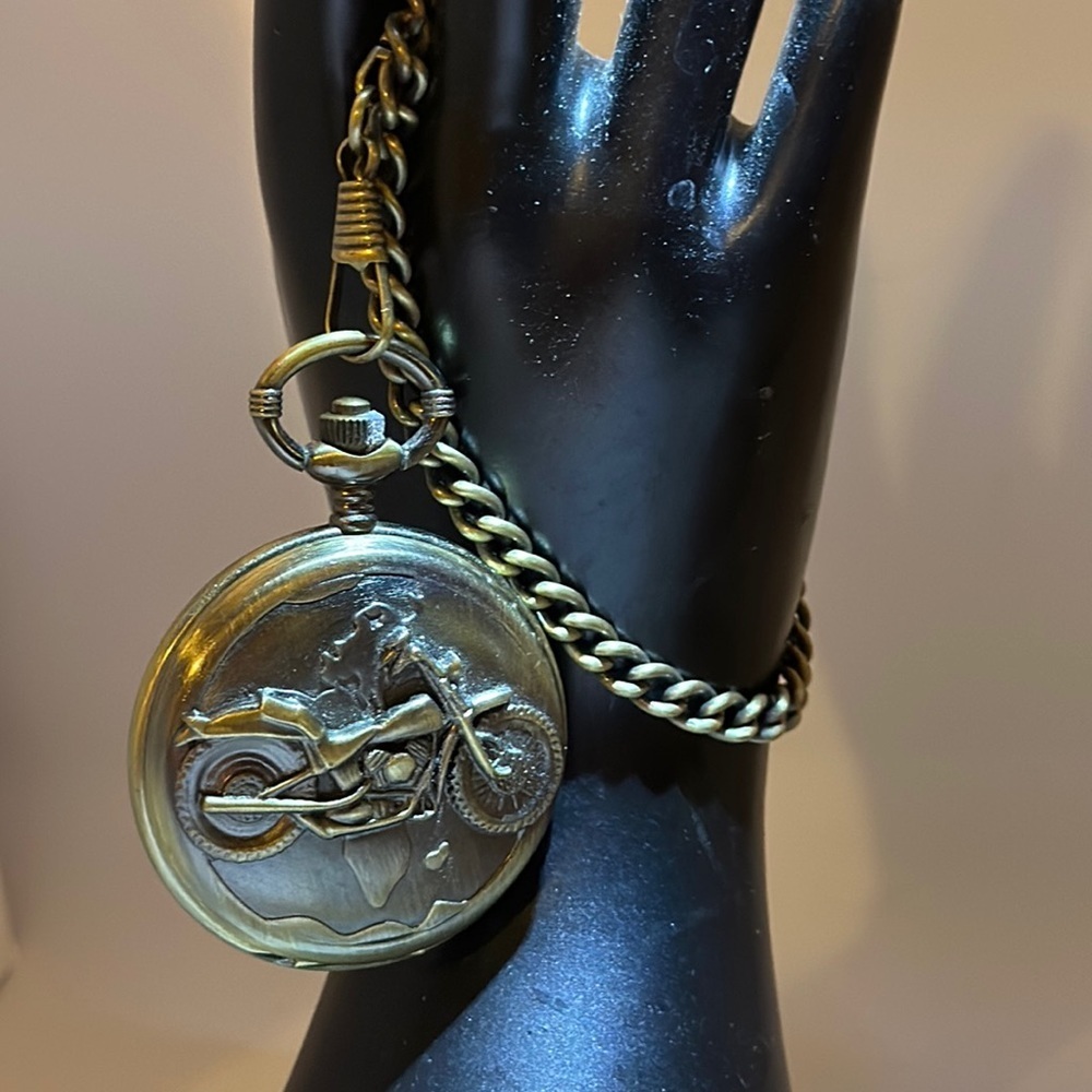 Motorcycle Pocket Watch - Brushed Goldtone 14in Watch chain - needs battery